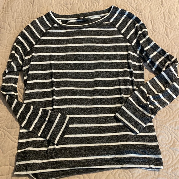 Mix by 41 Hawthorn Arnold Raglan Knit Top - Picture 2 of 3